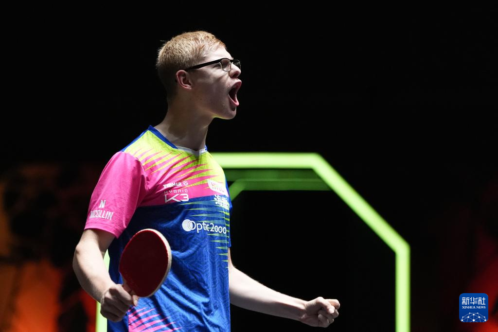 教练员和体 教练员和体