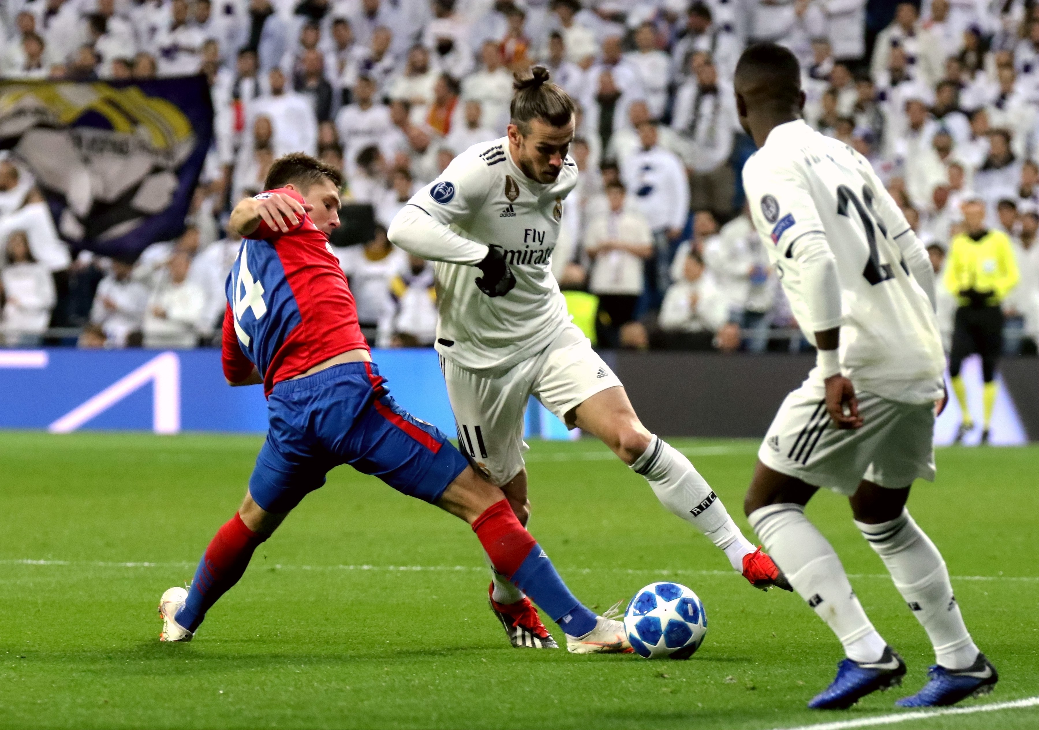 强前锋之一 强前锋之一